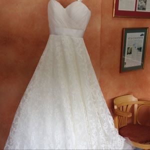 Romano Keveza wedding dress